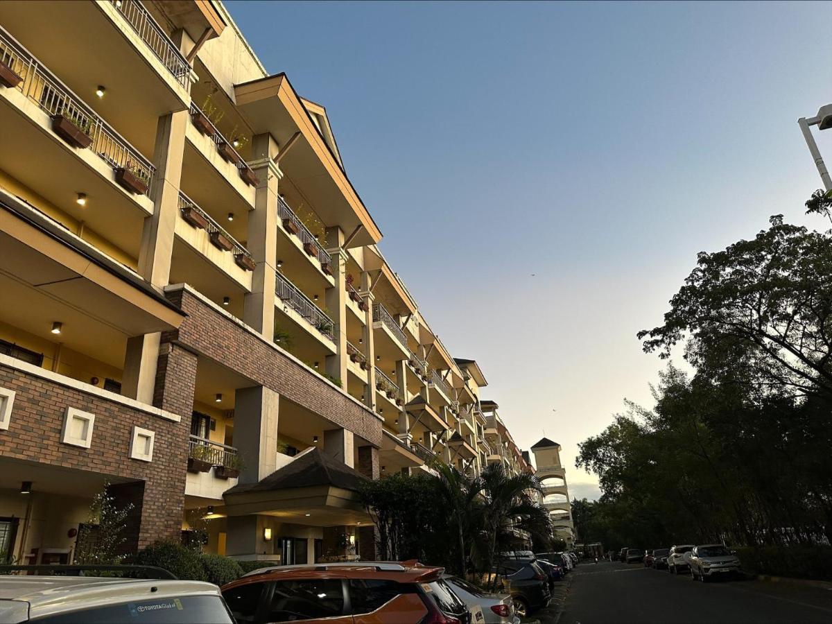 East Ortigas Mansions By Ma Apartamento Manila Exterior foto